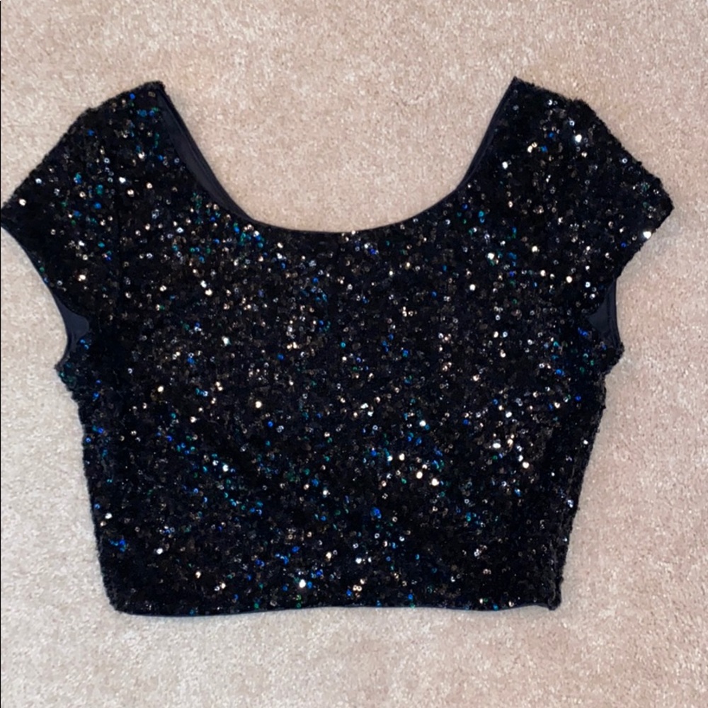 Black sequin crop top brand new